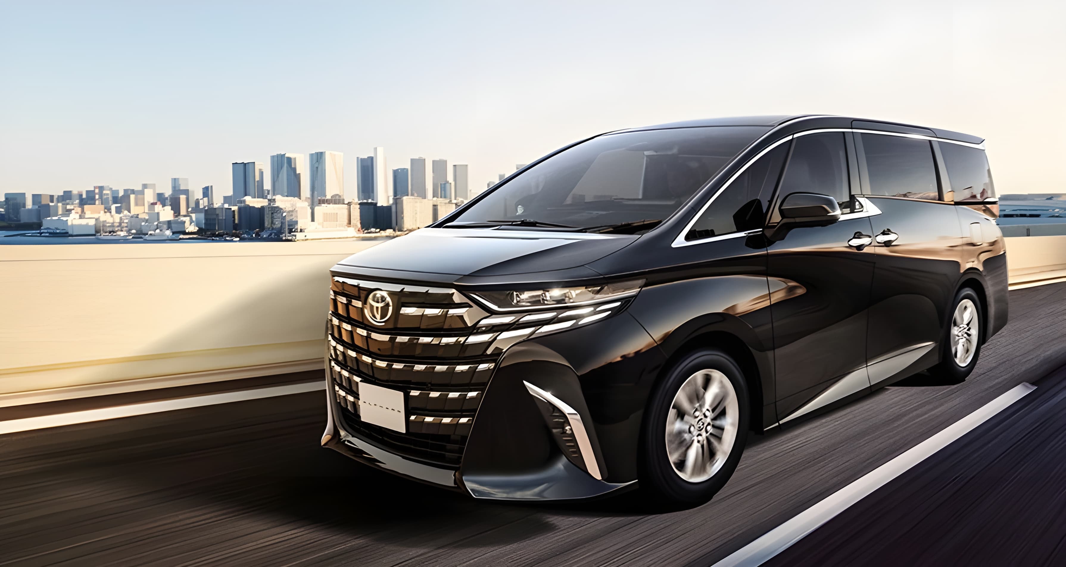 Toyota Alphard premium untuk airport transfer privat